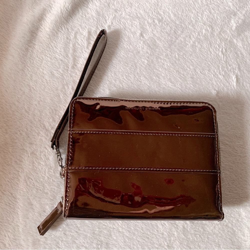 Kurt Geiger Wristlet